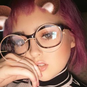 Meet your Posher, Kaylee